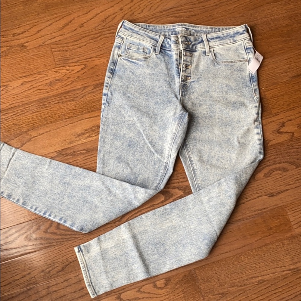 Old Navy Rockstar Super Skinny